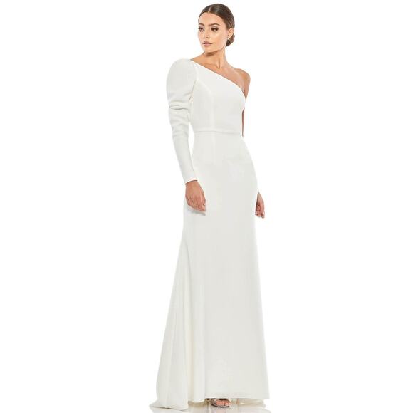 WHITE Mac Dougall Size 4 Prom dress - Picture 1 of 1
